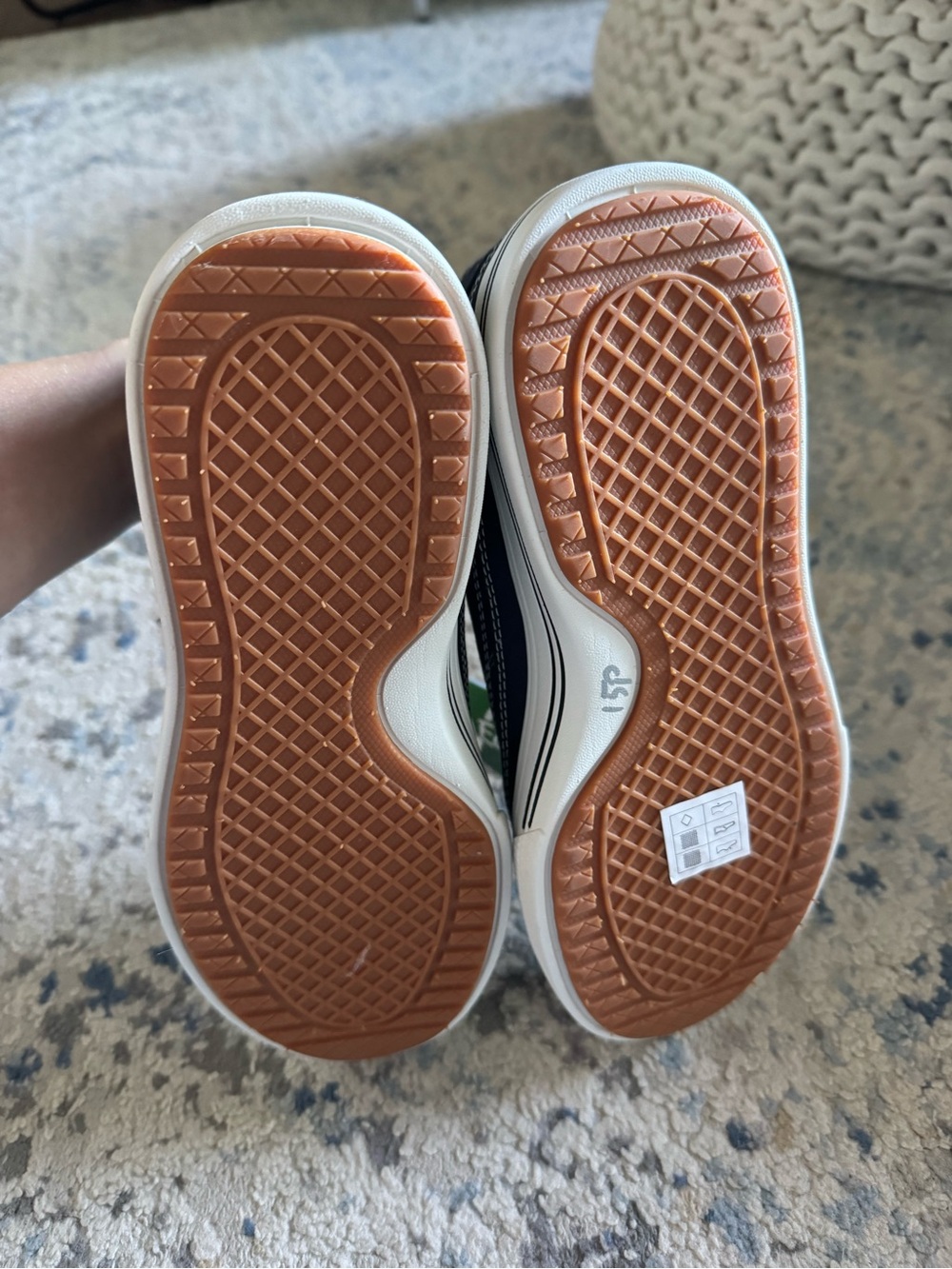 Women's Arch Fit Arcade Arcata Canvas Sneaker, NWT!! - Picture 9 of 11